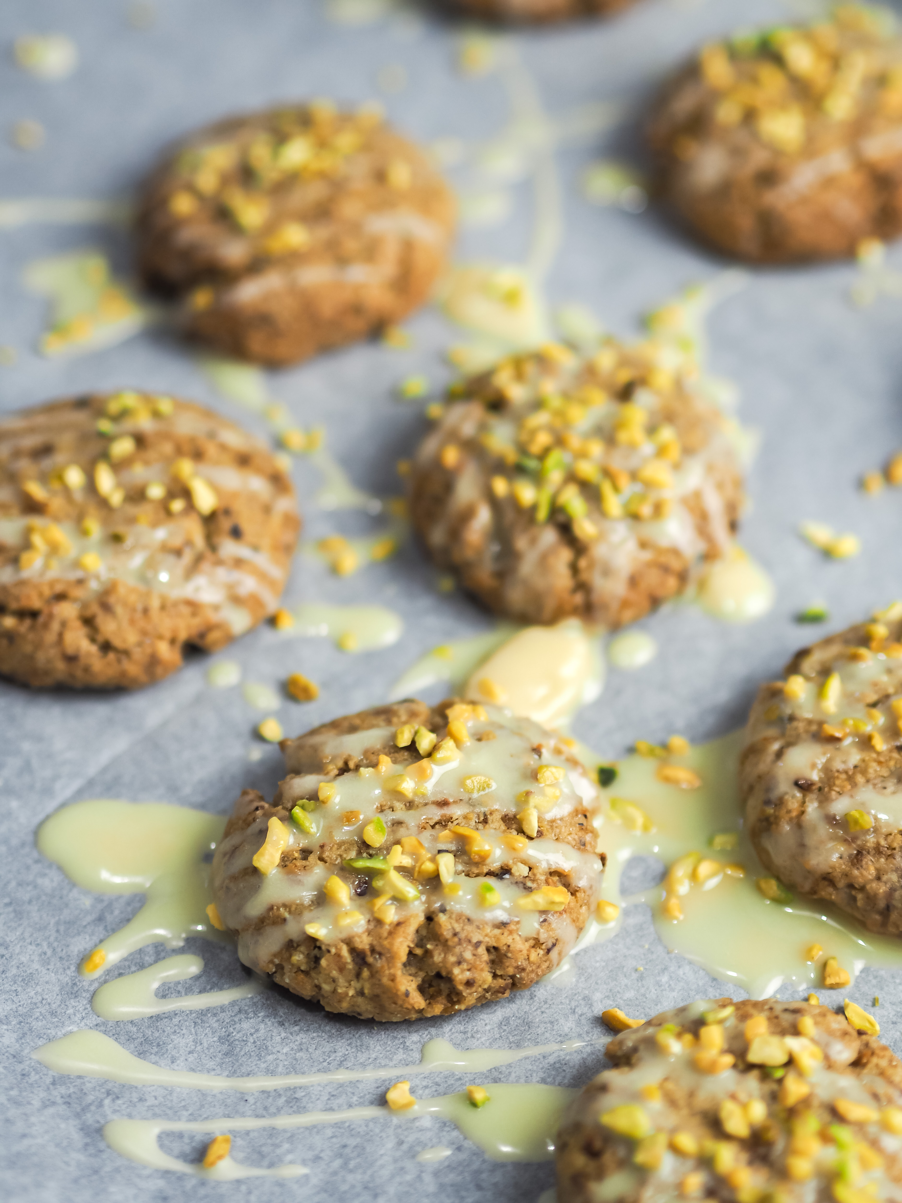 Pistachio and White Chocolate Cookies