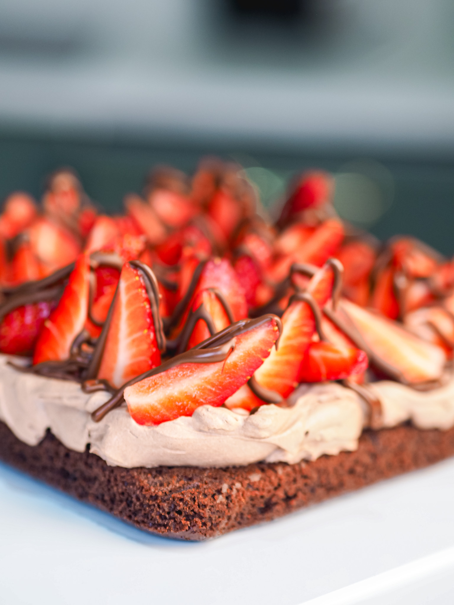 Simple Chocolate and Strawberry Cake