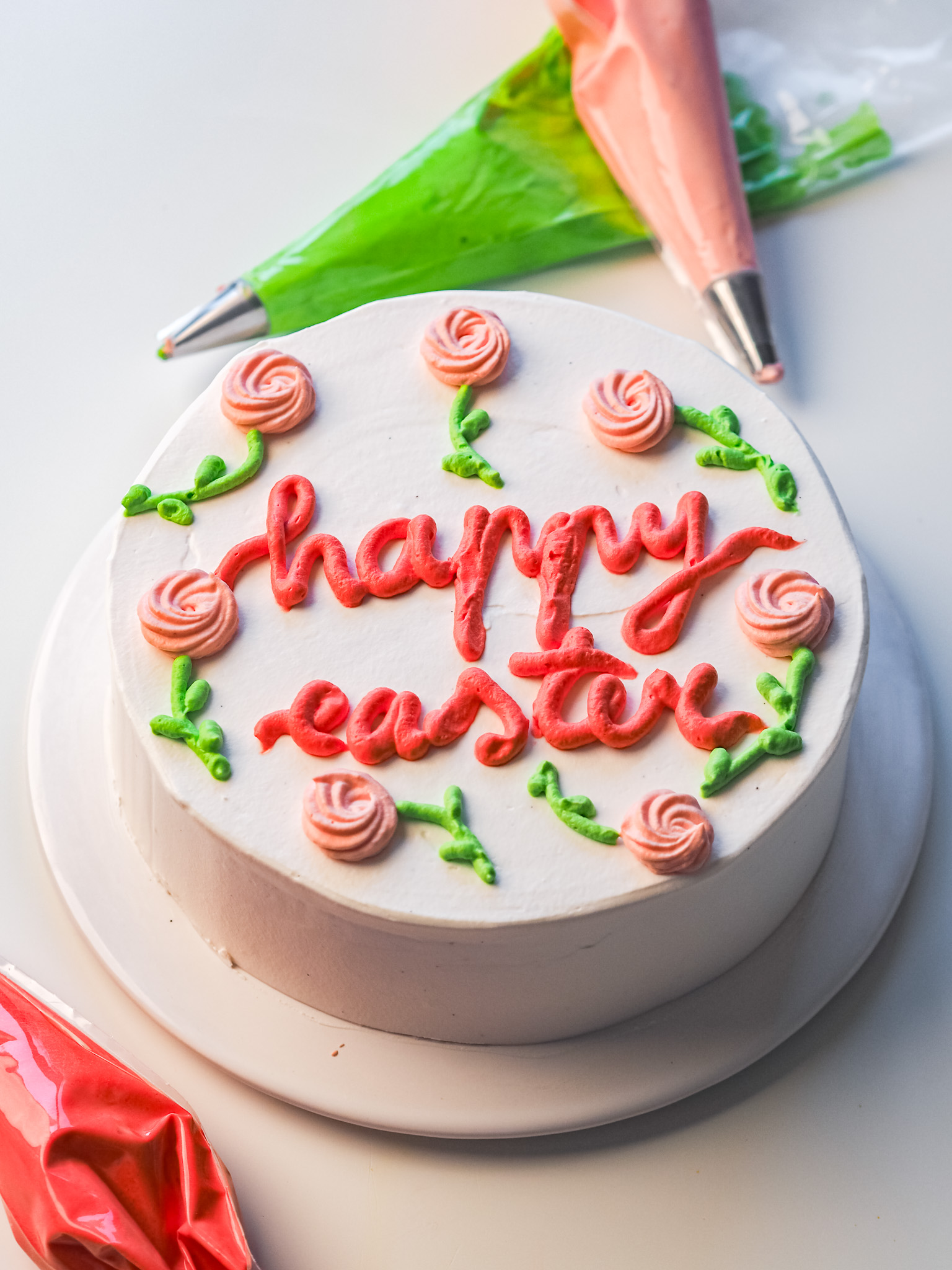 Happy Easter - Lemon and Strawberry Cake with Chantilly